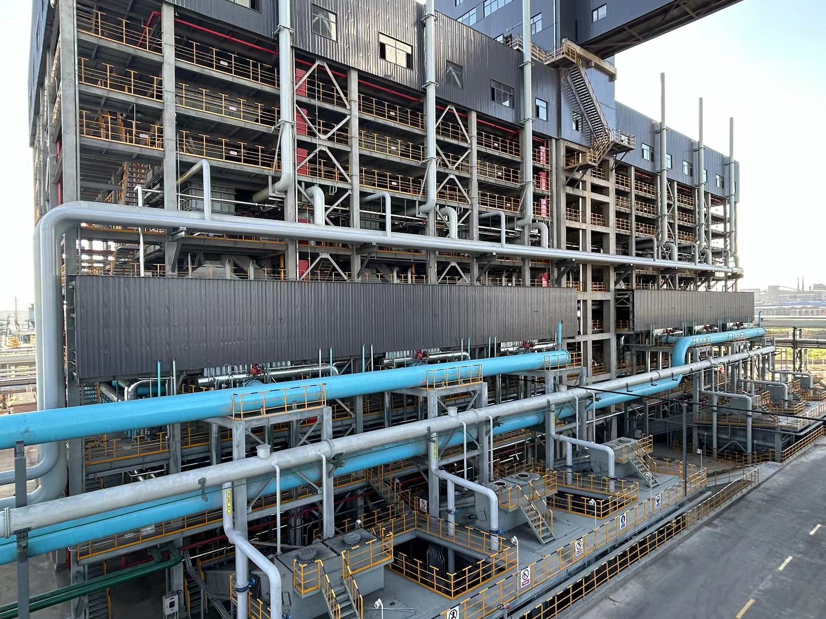 公司承建的陜西煤業(yè)化工集團神木天元化工有限公司年產135萬噸蘭炭項目點火投產